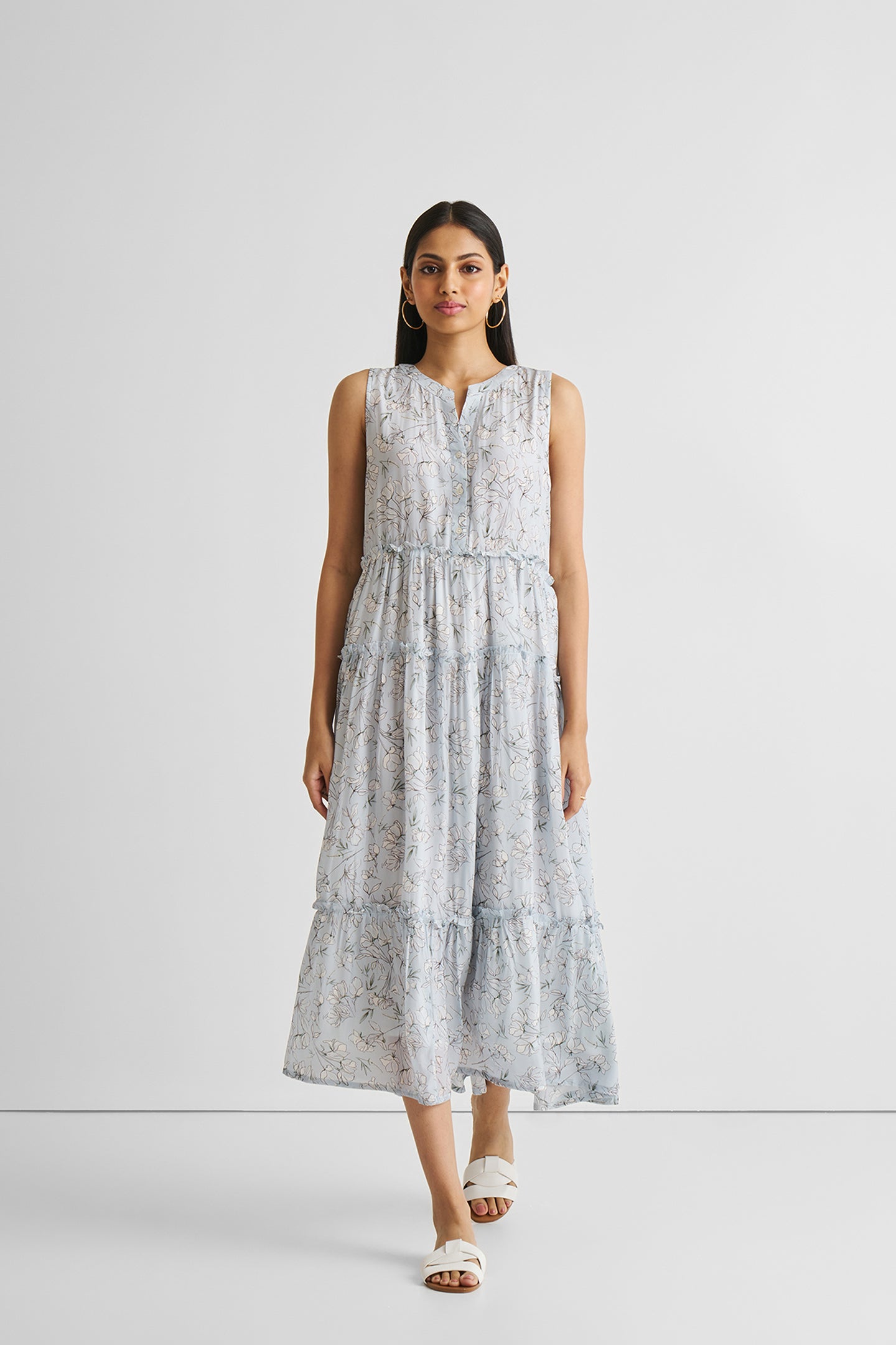 Perfect Resort Maxi Dress in Blue Florals-4